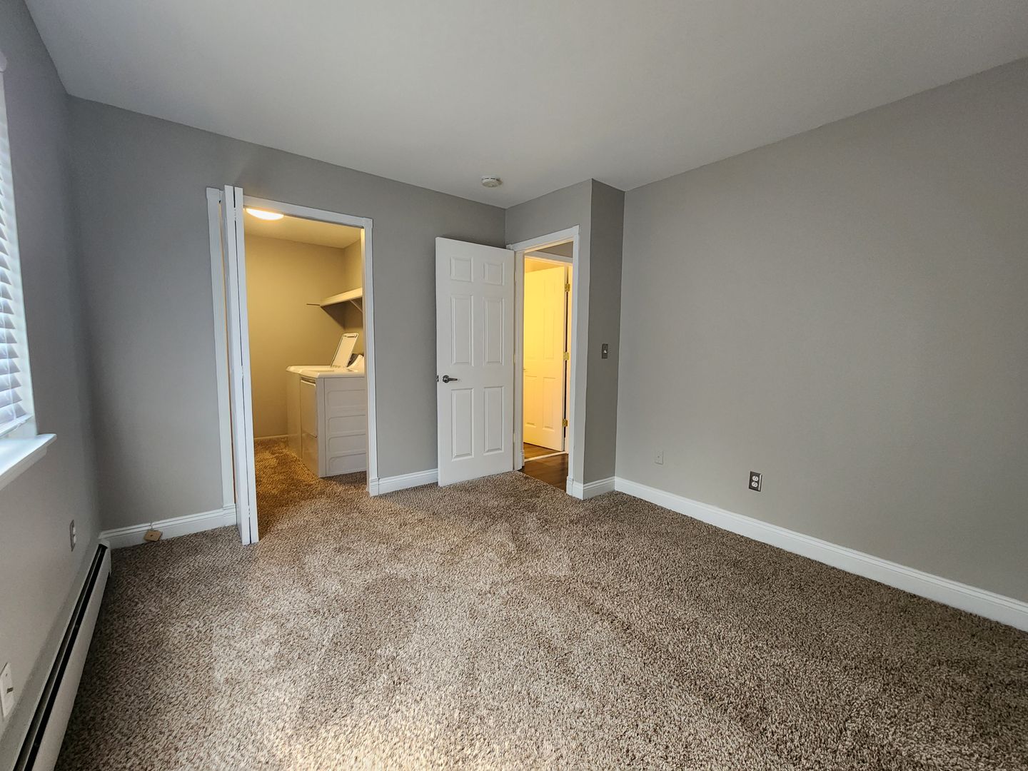Madison Heights Apartment: 1390-1410 E Lincoln Ave