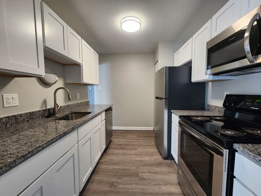Spacious 2-Bedroom Apartment Near Downtown Berkley