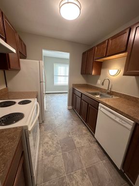Spacious 1-Bedroom Near Downtown Berkley