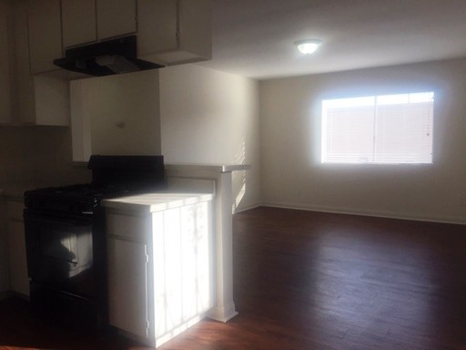 1 month off move in special - 2br/2ba apartment home located in East San Diego with one parking spot – photo 1