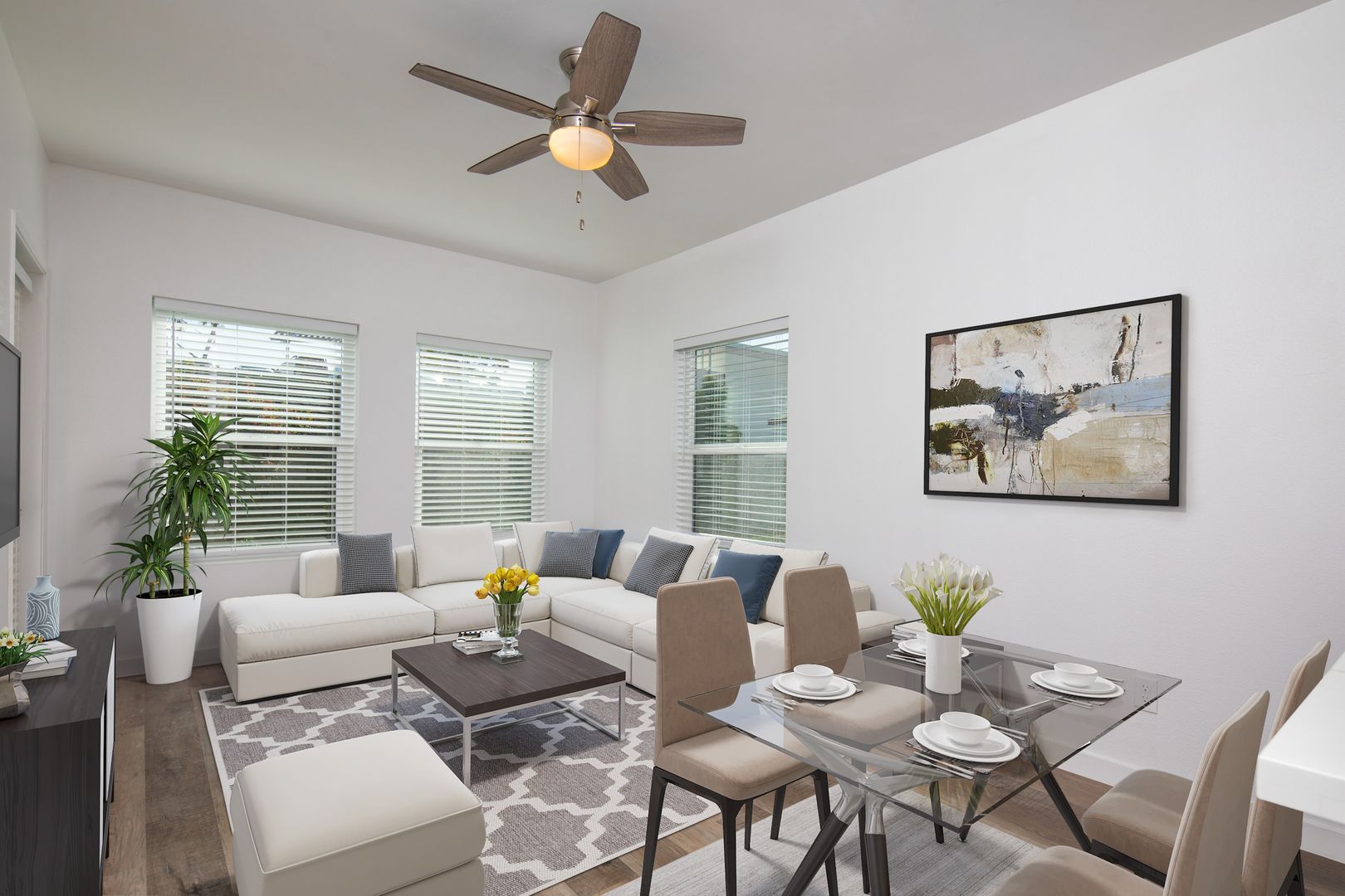 San Diego Apartment: 4188 5th Ave