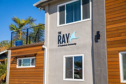 The Ray in North Park!!! Wonderful renovation with in-unit washer/dryer! – photo 1