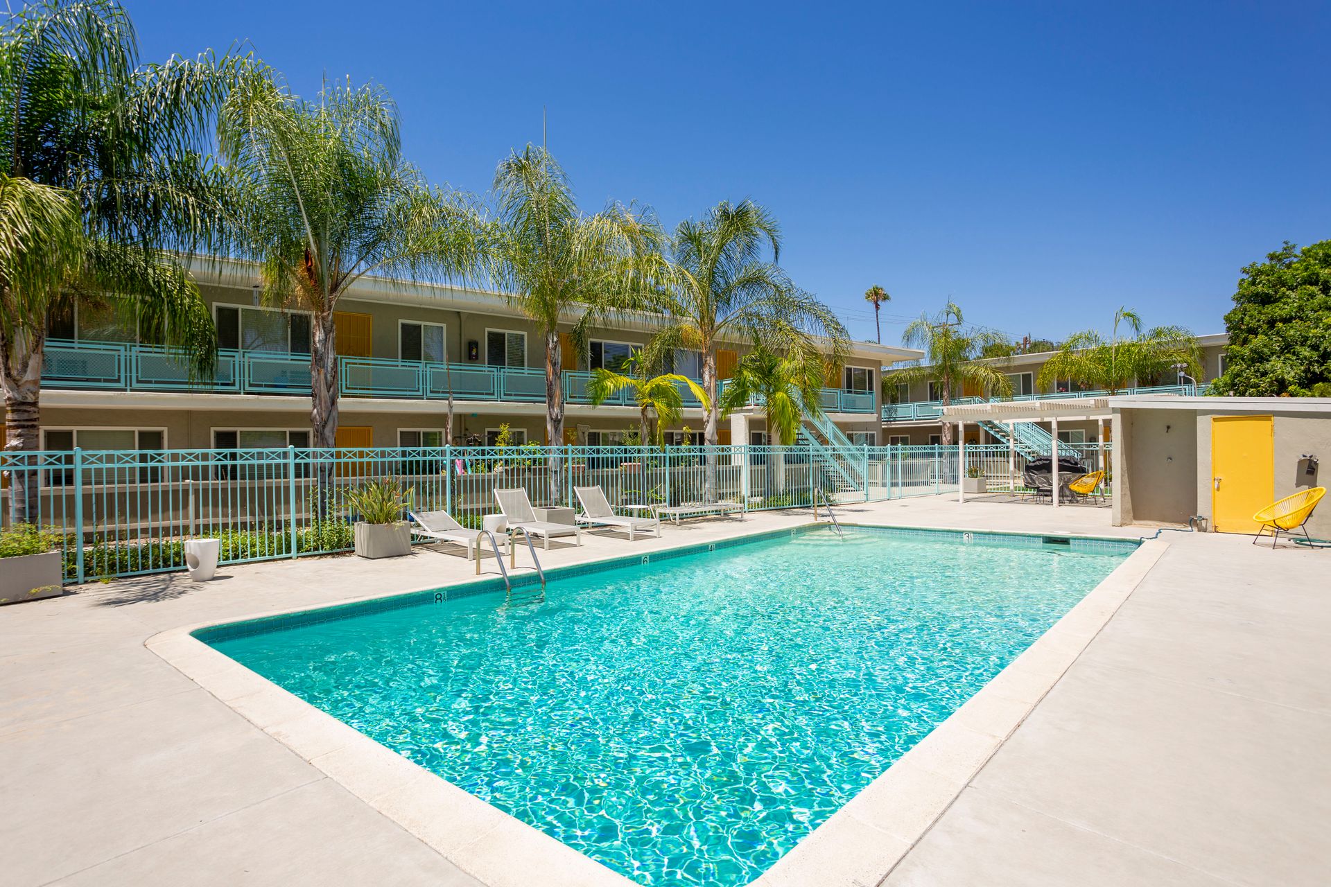 La Mesa Apartment: 8561 Mellmanor Drive