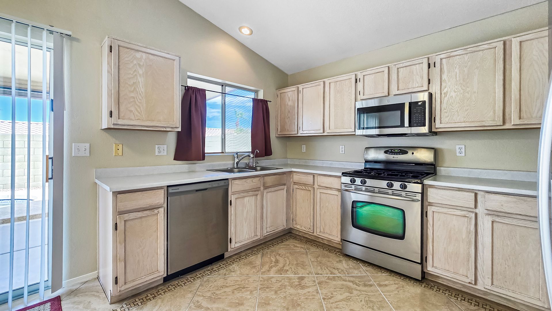 11224 W ALICE AVE, Peoria, AZ 85345 photo 6