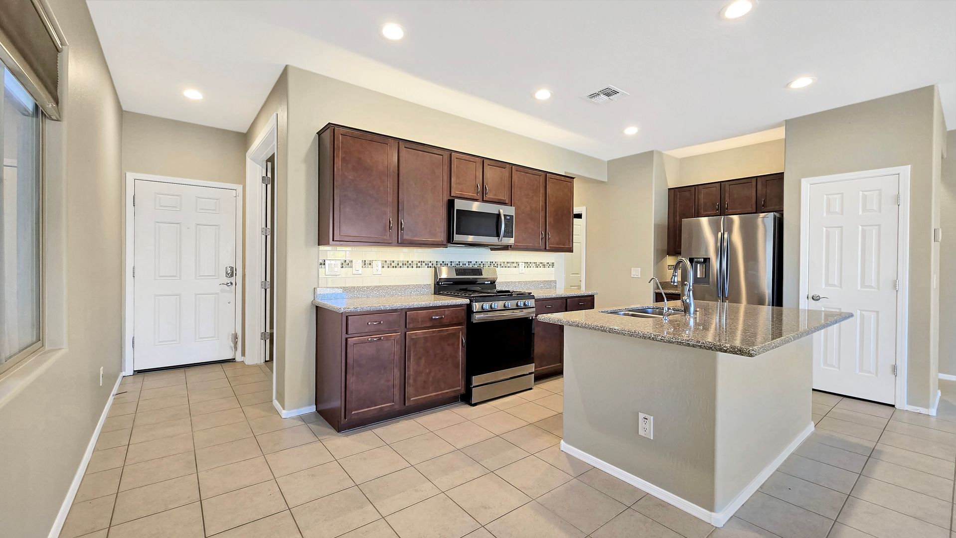 17520 W Fairview St, Goodyear, AZ 85338 photo 9