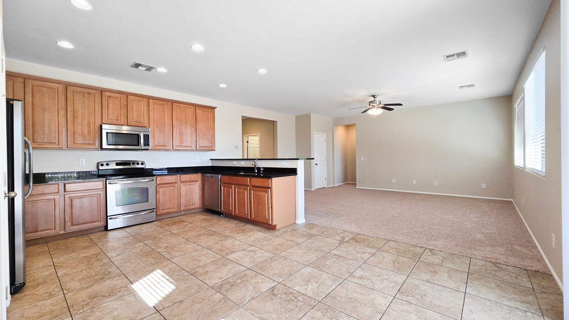 617 S 165th Ave, Goodyear, AZ 85338 photo 9