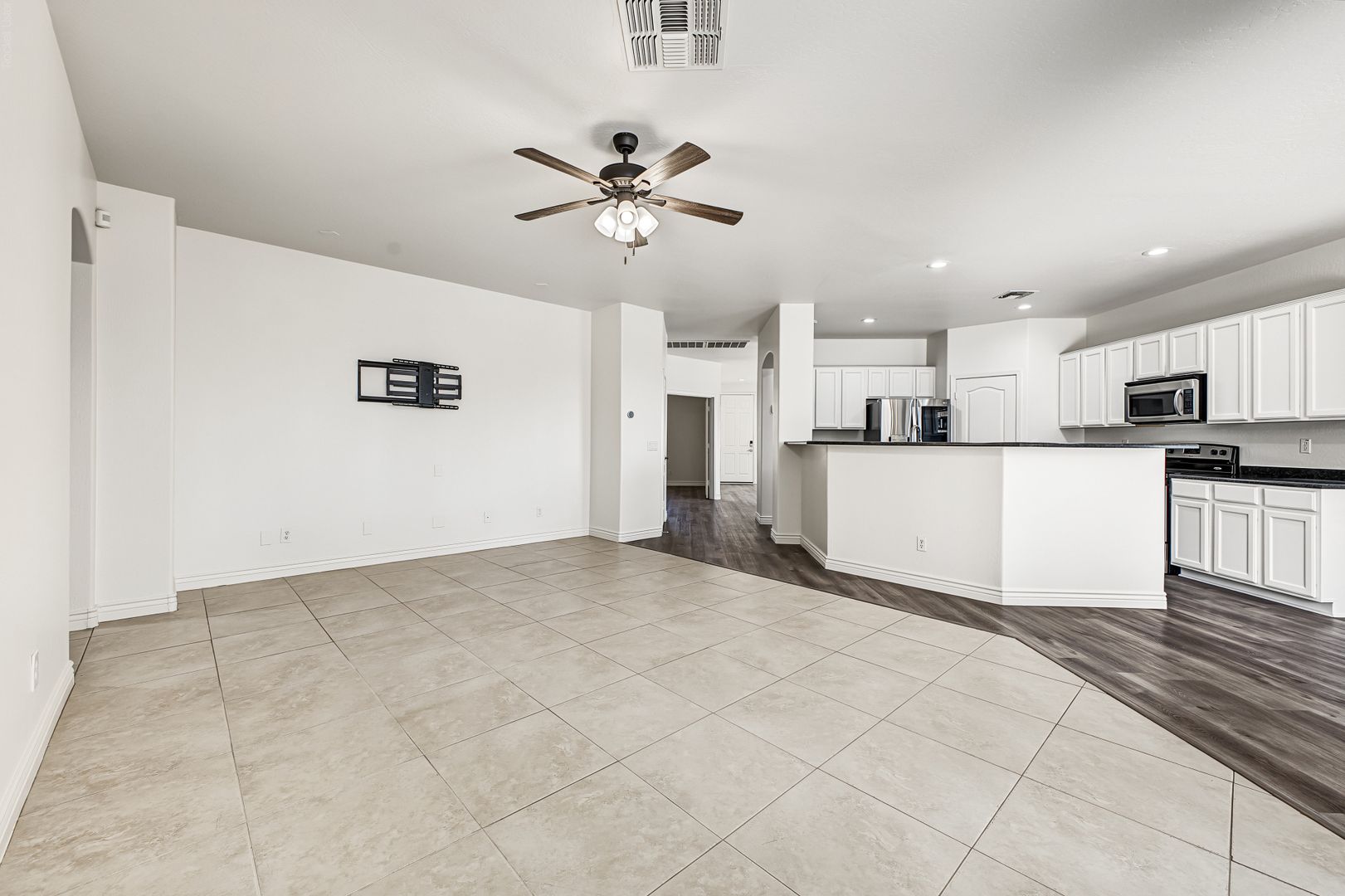 15395 W Jackson St, Goodyear, AZ 85338 photo 8
