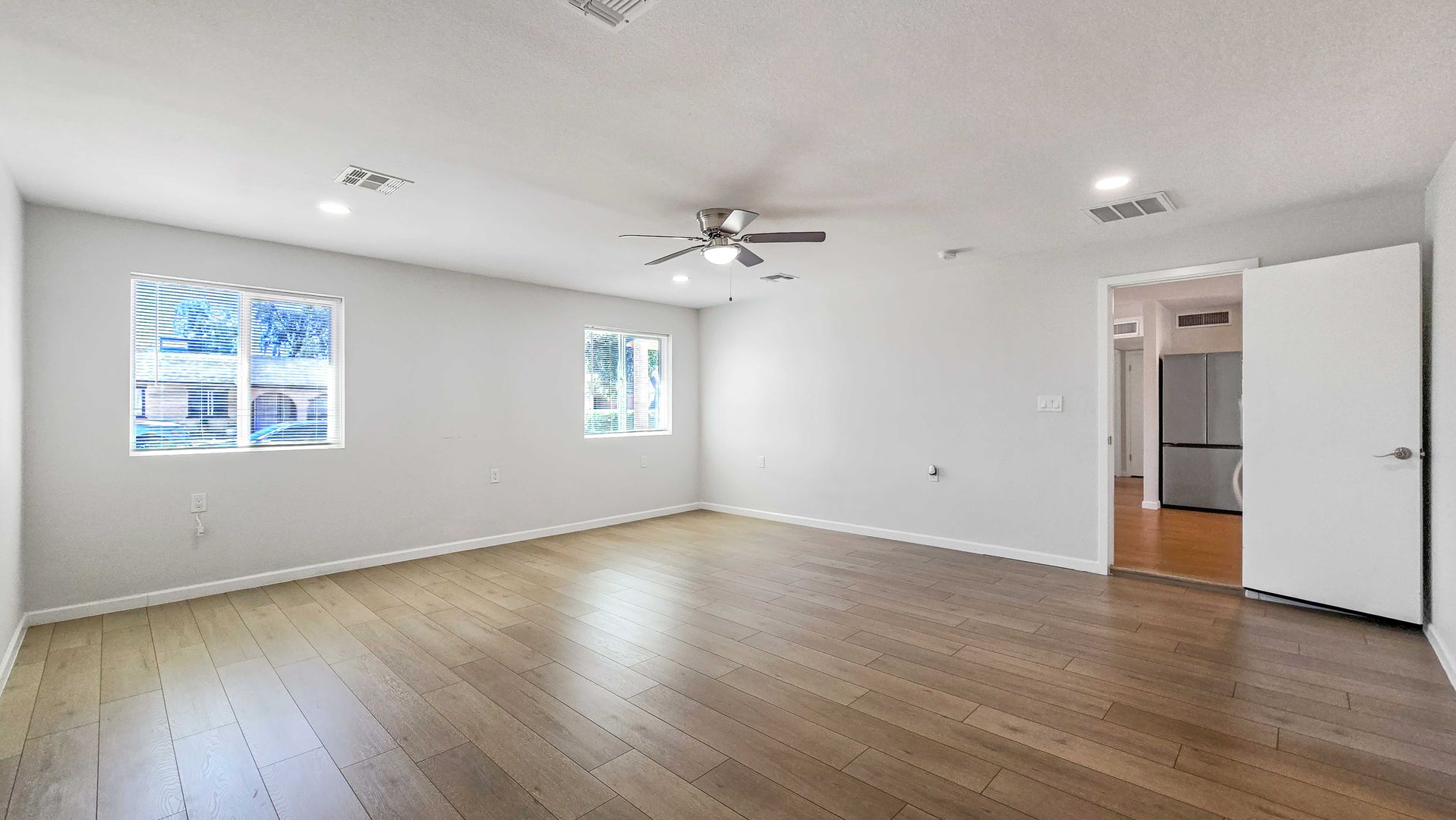 8012 W Highland Ave, Phoenix, AZ 85033 photo 11