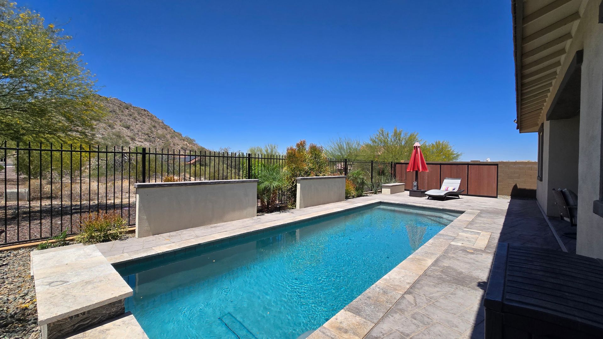 Goodyear House: 10520 S 182nd Ave