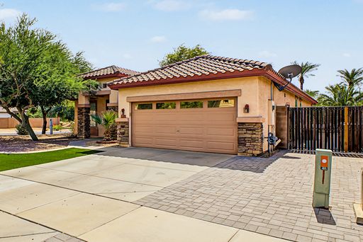 Fully Updated Corner Lot Home with Den! – photo 1