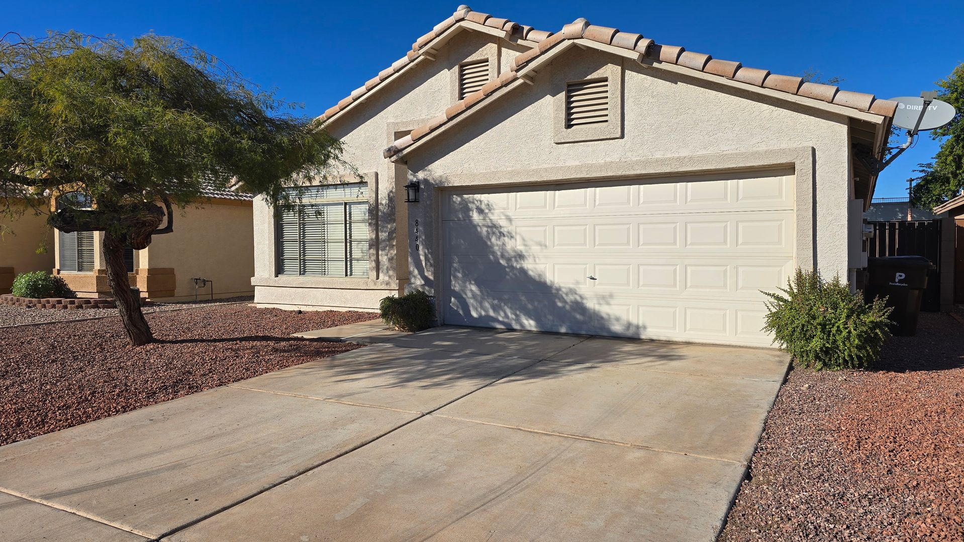 Peoria House: 8440 W Rue De Lamour