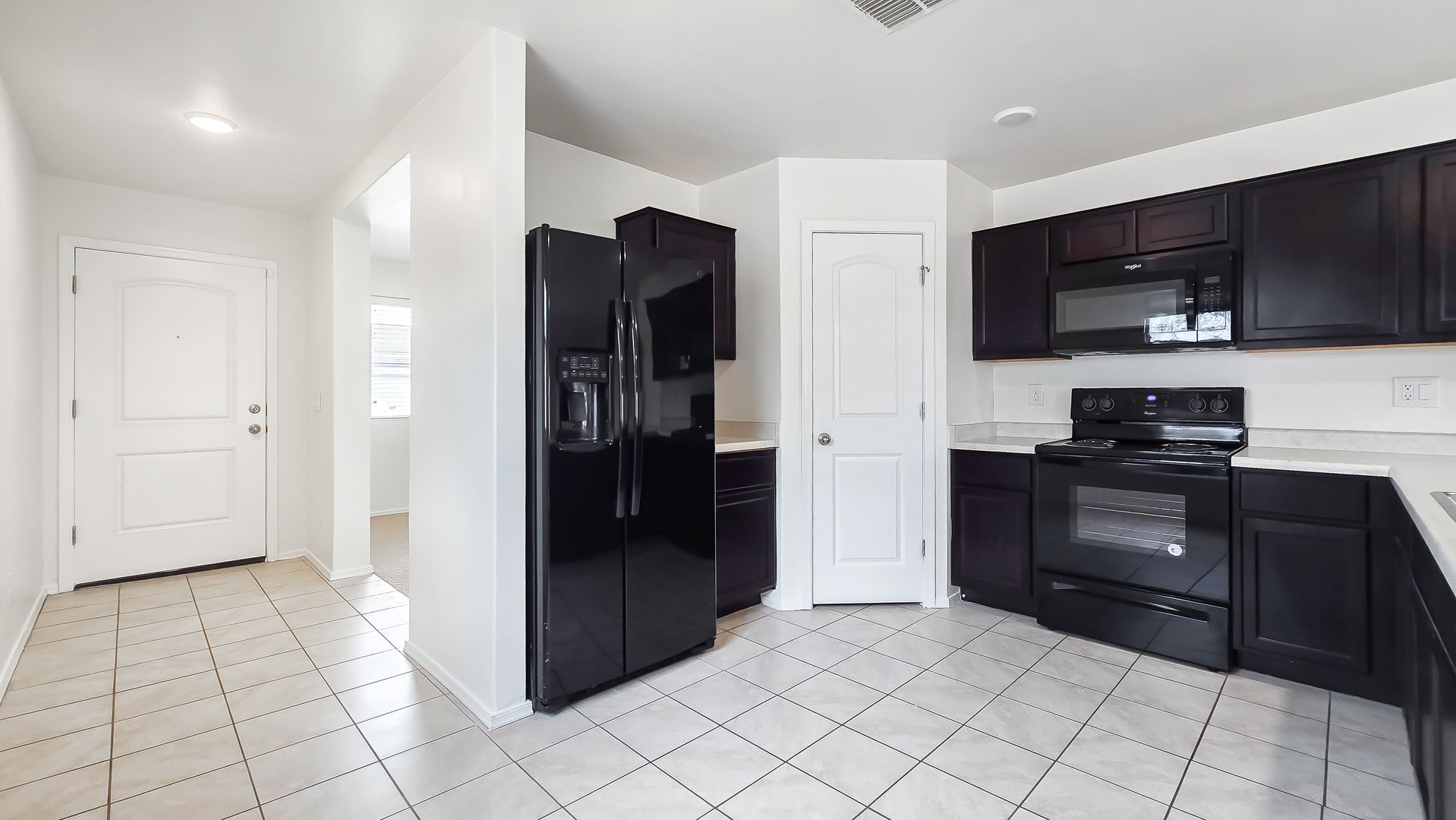 8562 S 253rd Ave, Buckeye, AZ 85326 photo 5