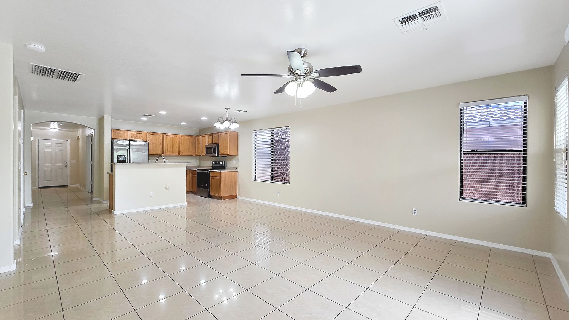 632 S 152nd Lane , Goodyear, AZ 85338 photo 6
