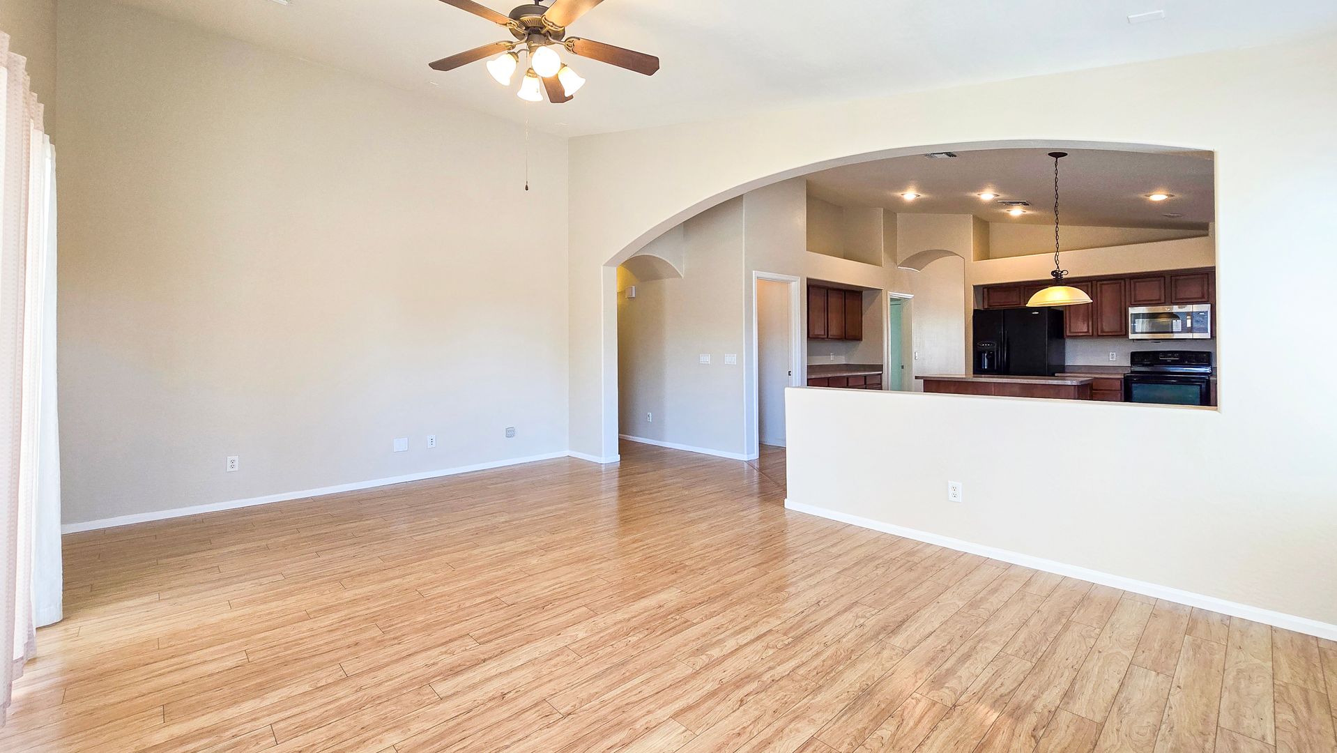 16141 W Gibson Lane, Goodyear, AZ 85338 photo 12