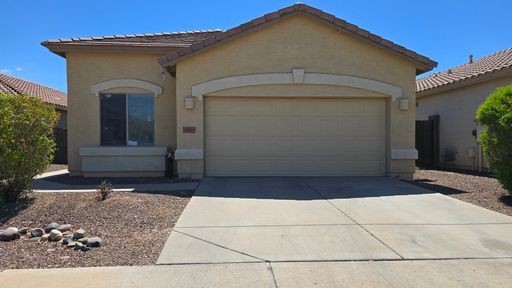 Fantastic 4BR in popular area of Litchfield Park – photo 1