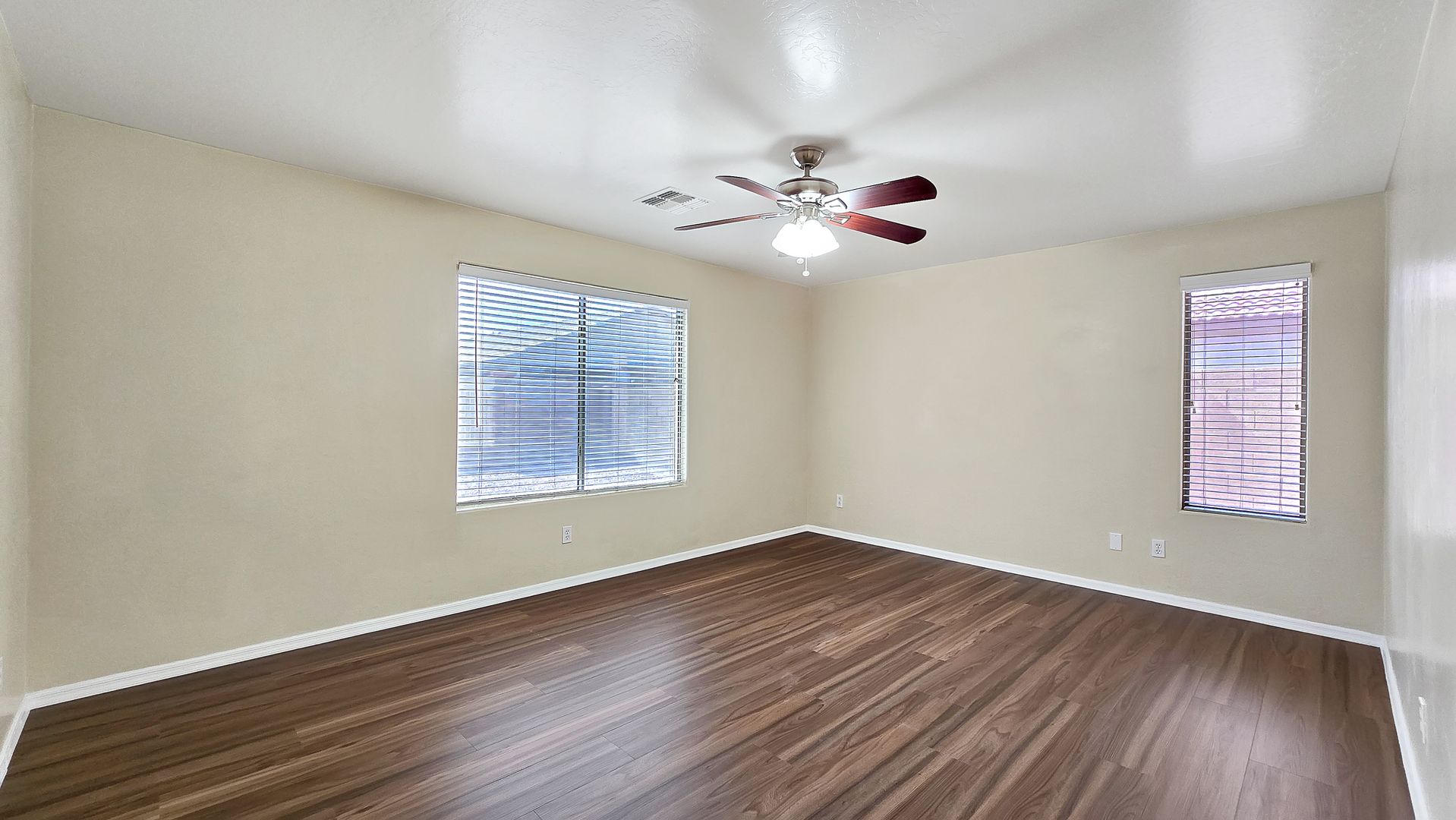 632 S 152nd Lane , Goodyear, AZ 85338 photo 15