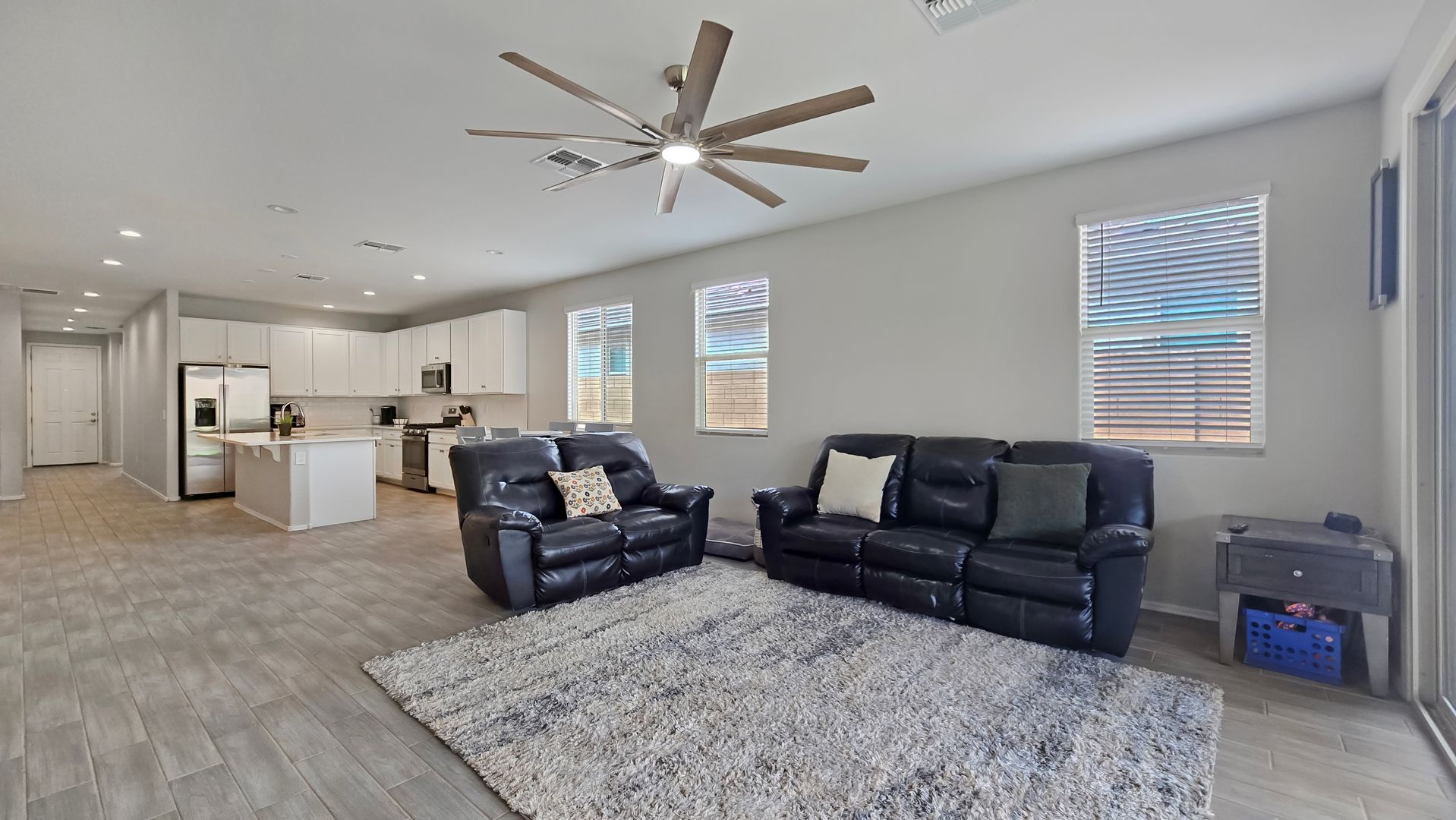 18572 W. Cottontail Ln, Wittman, AZ 85361 photo 9
