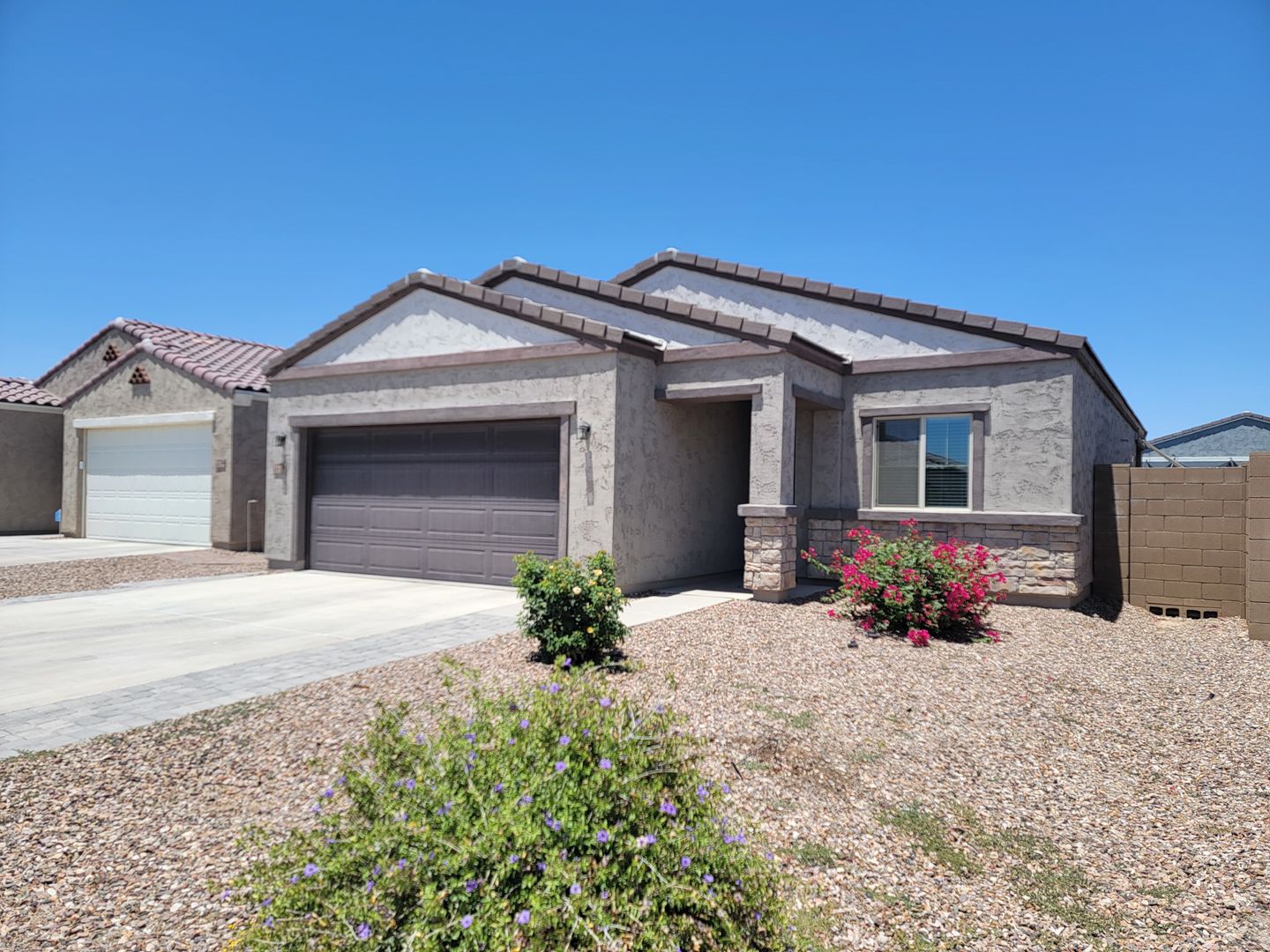12736 W Midway Ave, Glendale, AZ 85307 photo 2
