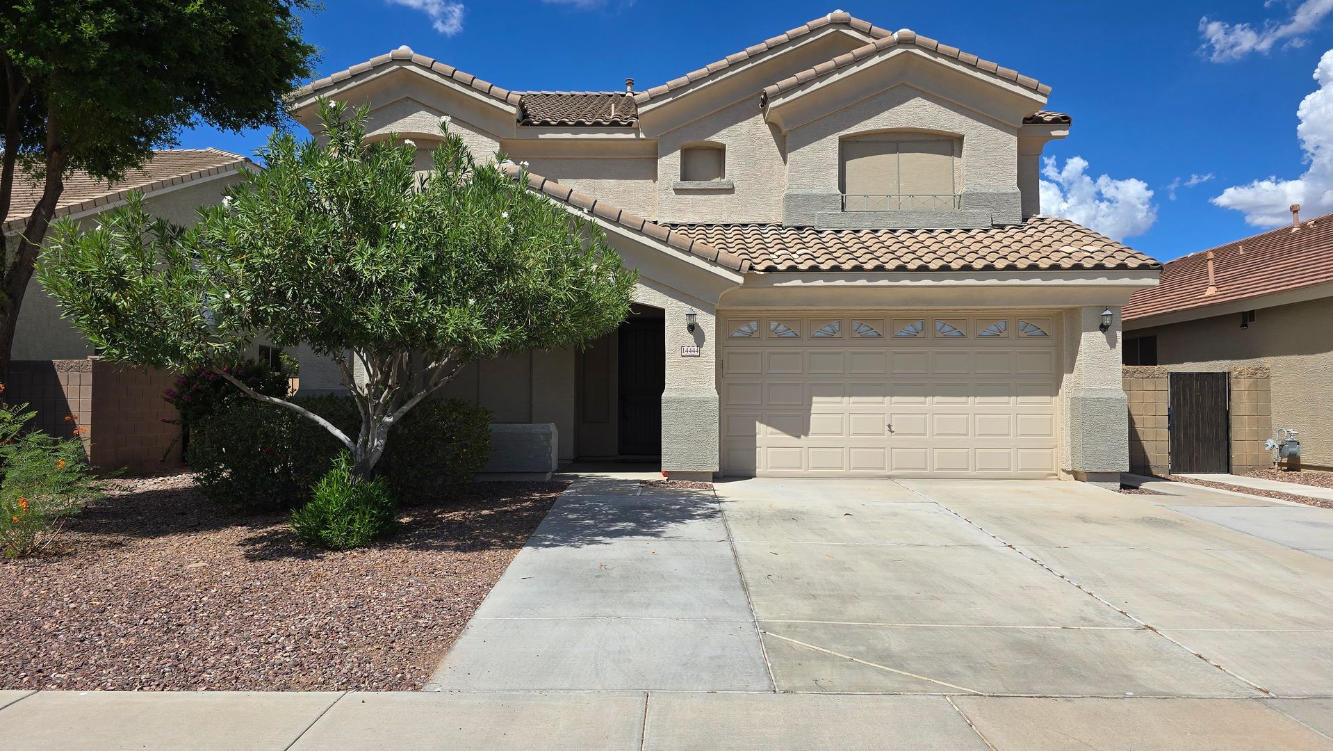 Surprise House: 14444 W Boca Raton Rd