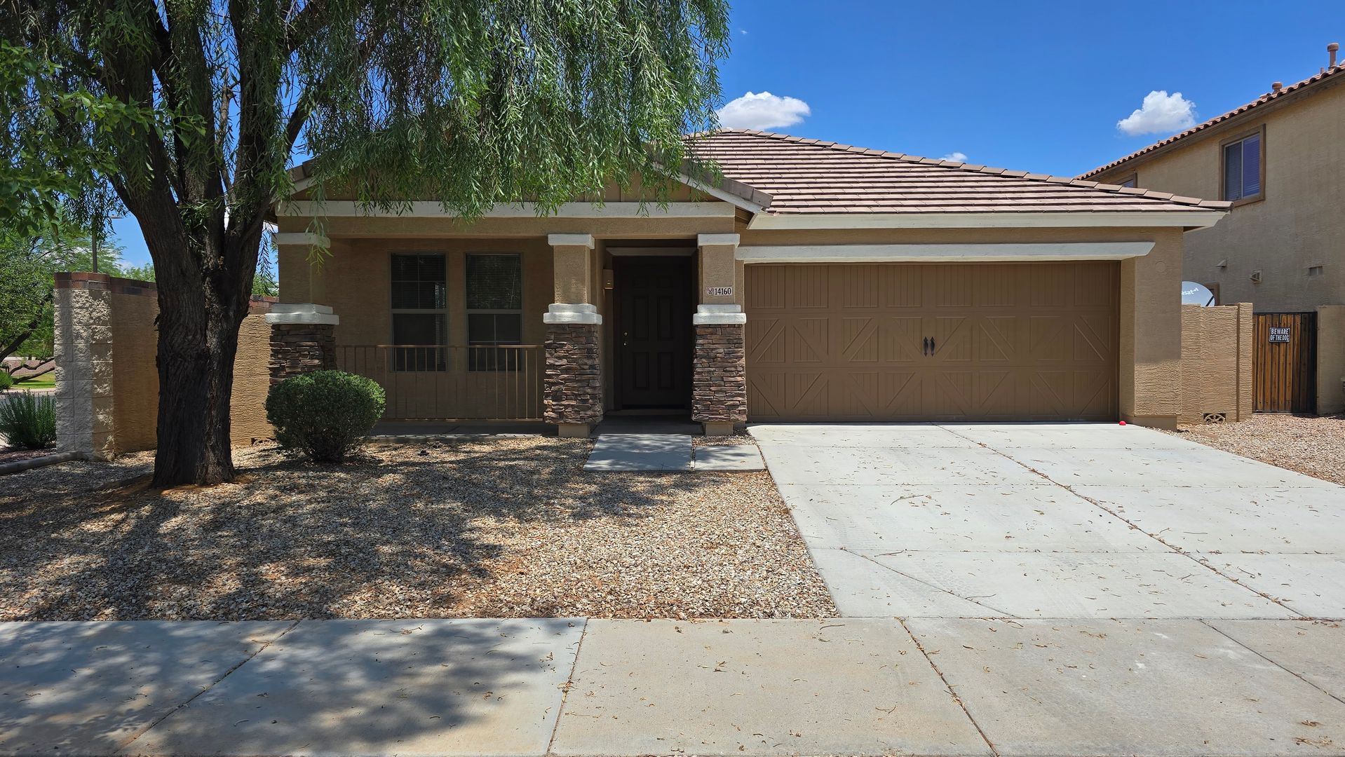 Surprise House: 14160 W Larkspur Dr
