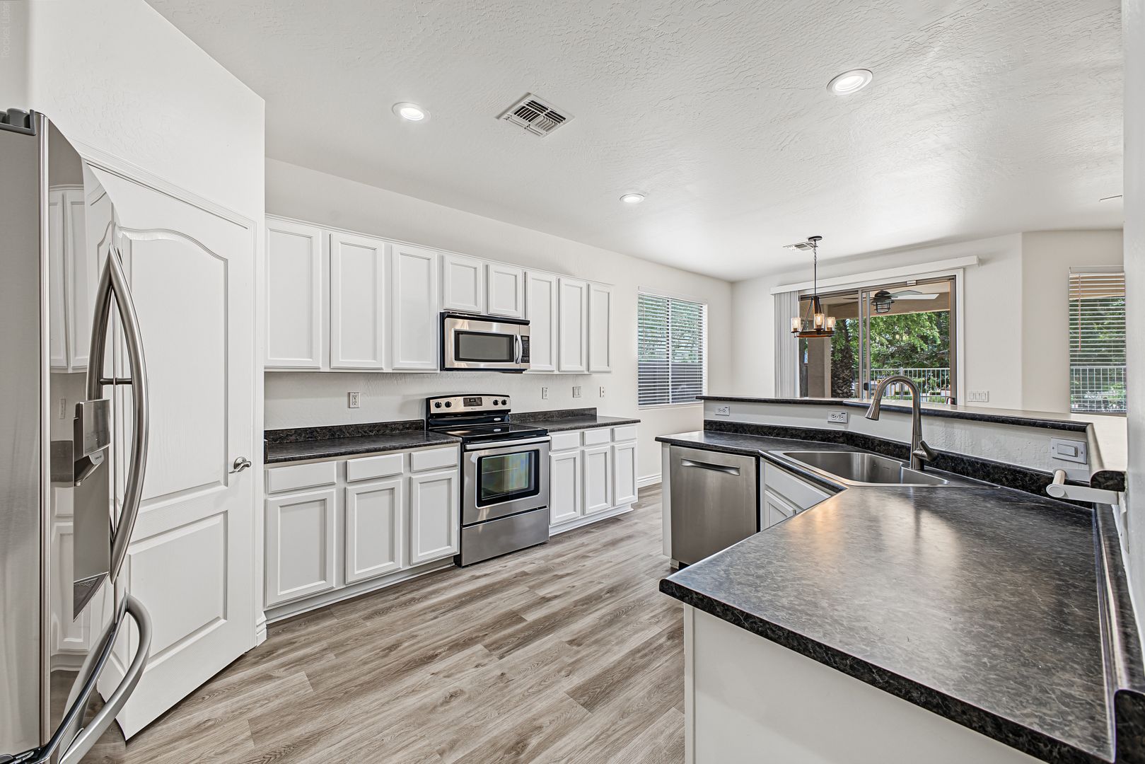 15395 W Jackson St, Goodyear, AZ 85338 photo 10
