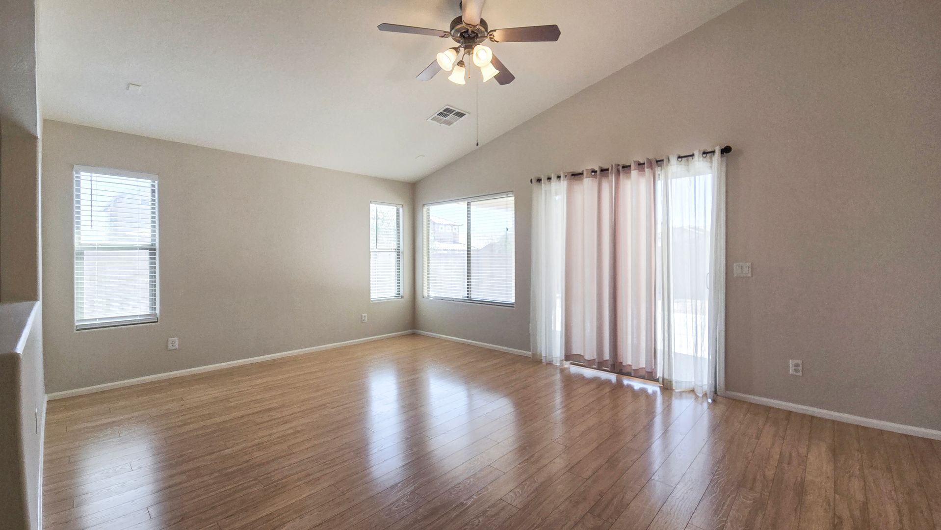 16141 W Gibson Lane, Goodyear, AZ 85338 photo 19