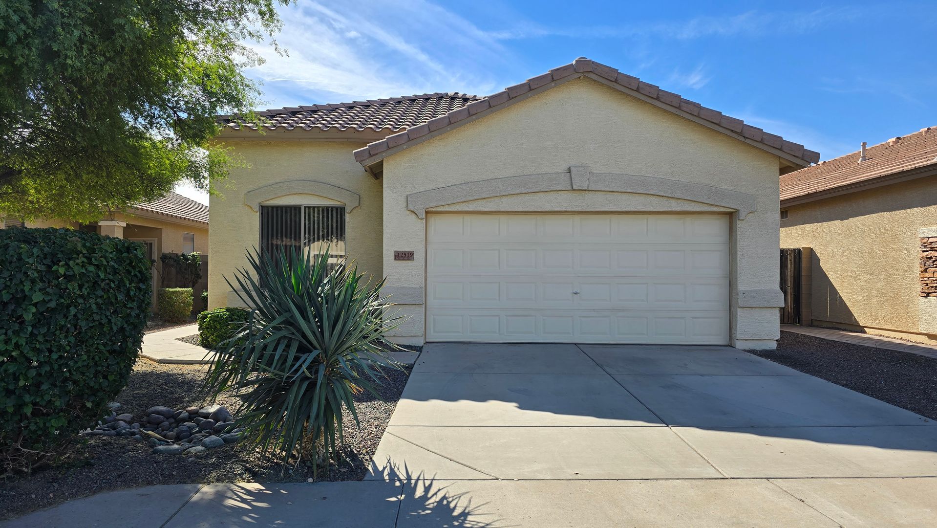 Litchfield Park House: 12519 W Campina Dr