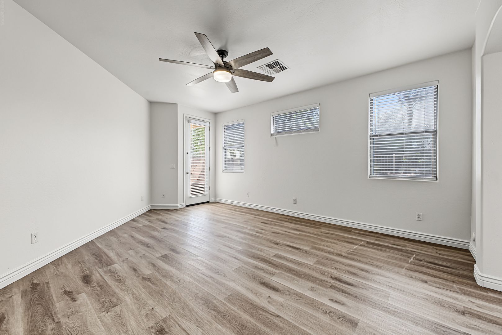 15395 W Jackson St, Goodyear, AZ 85338 photo 13