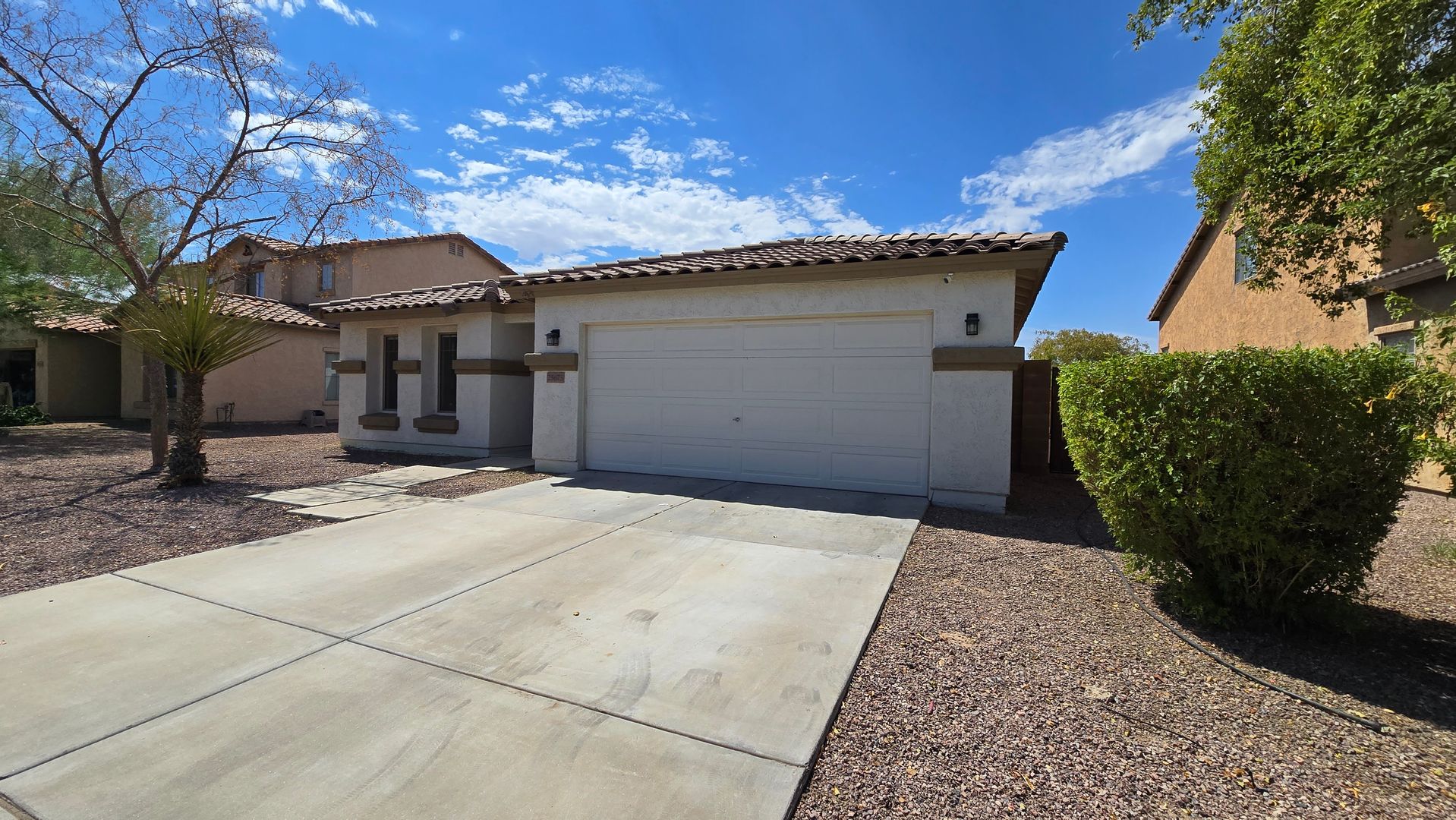25673 W Northern Lights Way, Buckeye, AZ 85326 photo 5