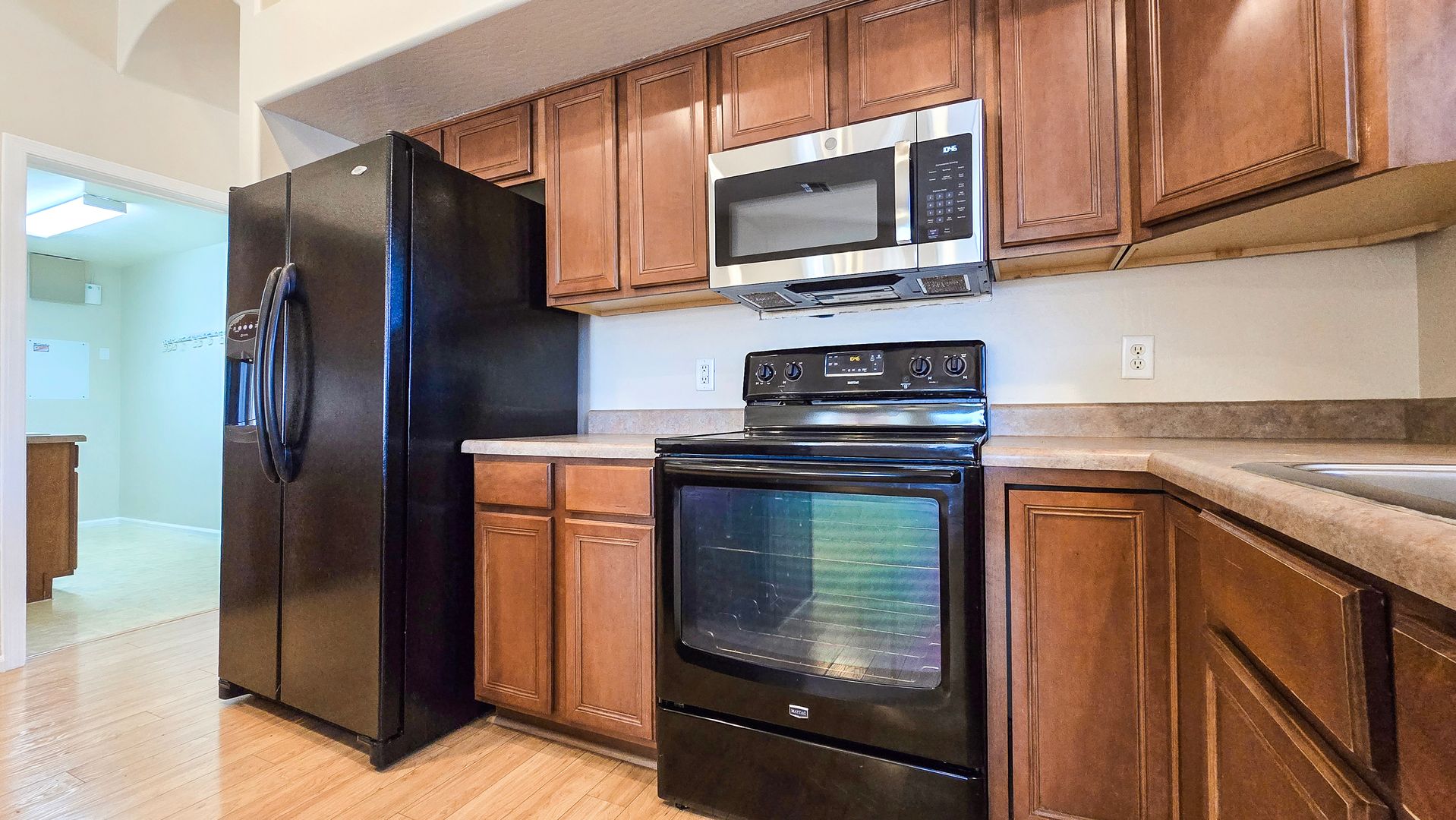 16141 W Gibson Lane, Goodyear, AZ 85338 photo 7