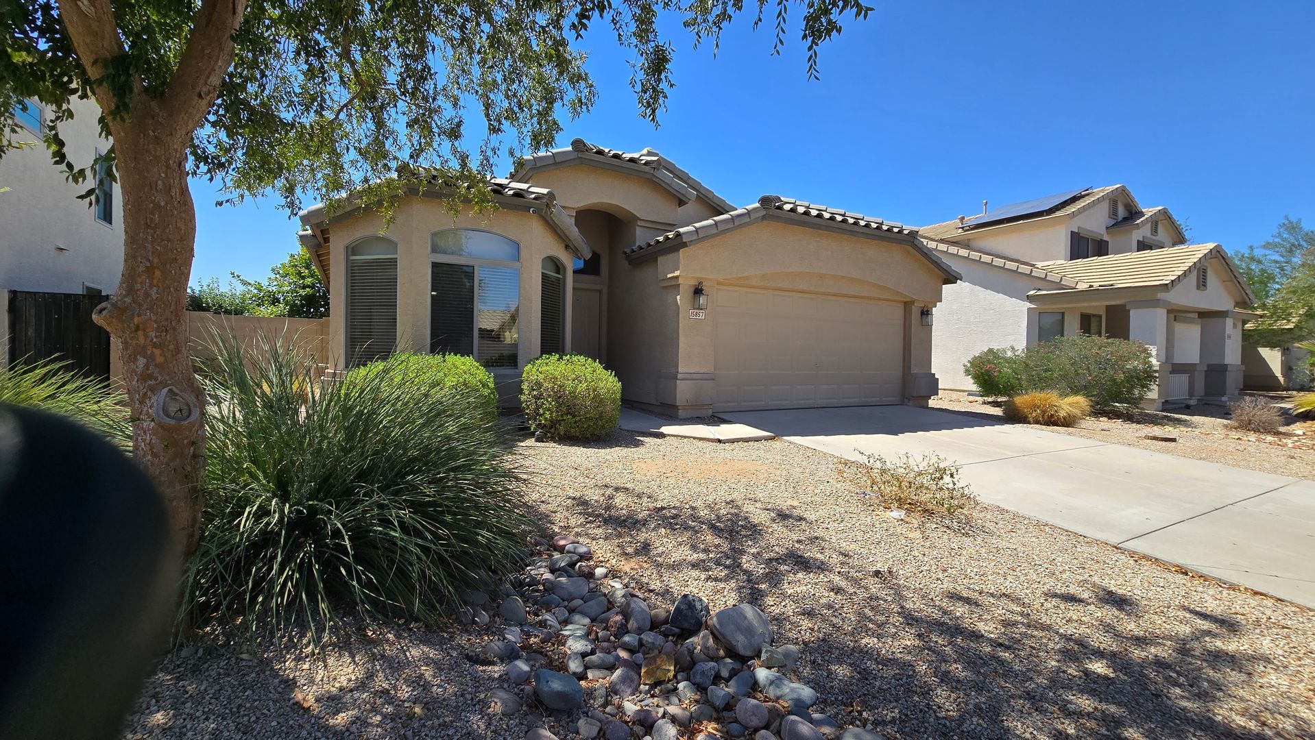 15857 W Moreland St, Goodyear, AZ 85338 photo 3