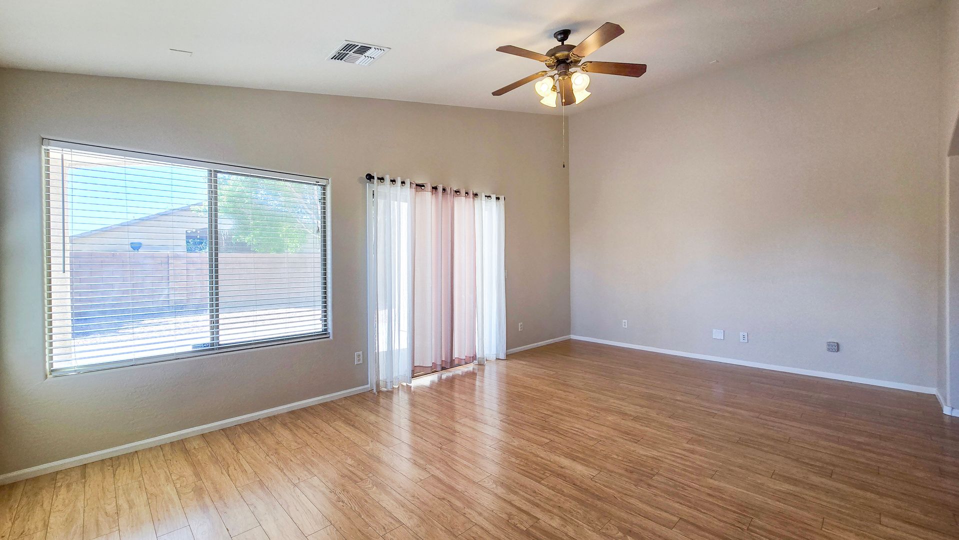 16141 W Gibson Lane, Goodyear, AZ 85338 photo 20