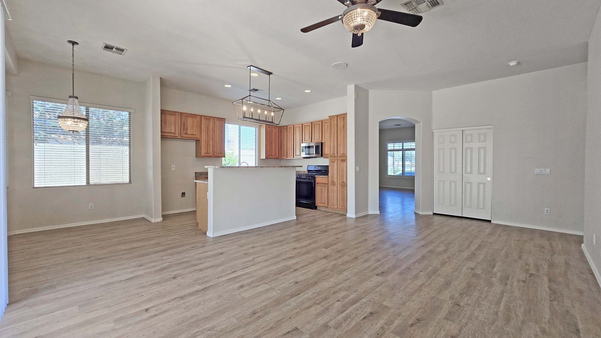 13588 W Alvarado Dr, Goodyear, AZ 85395 photo 8