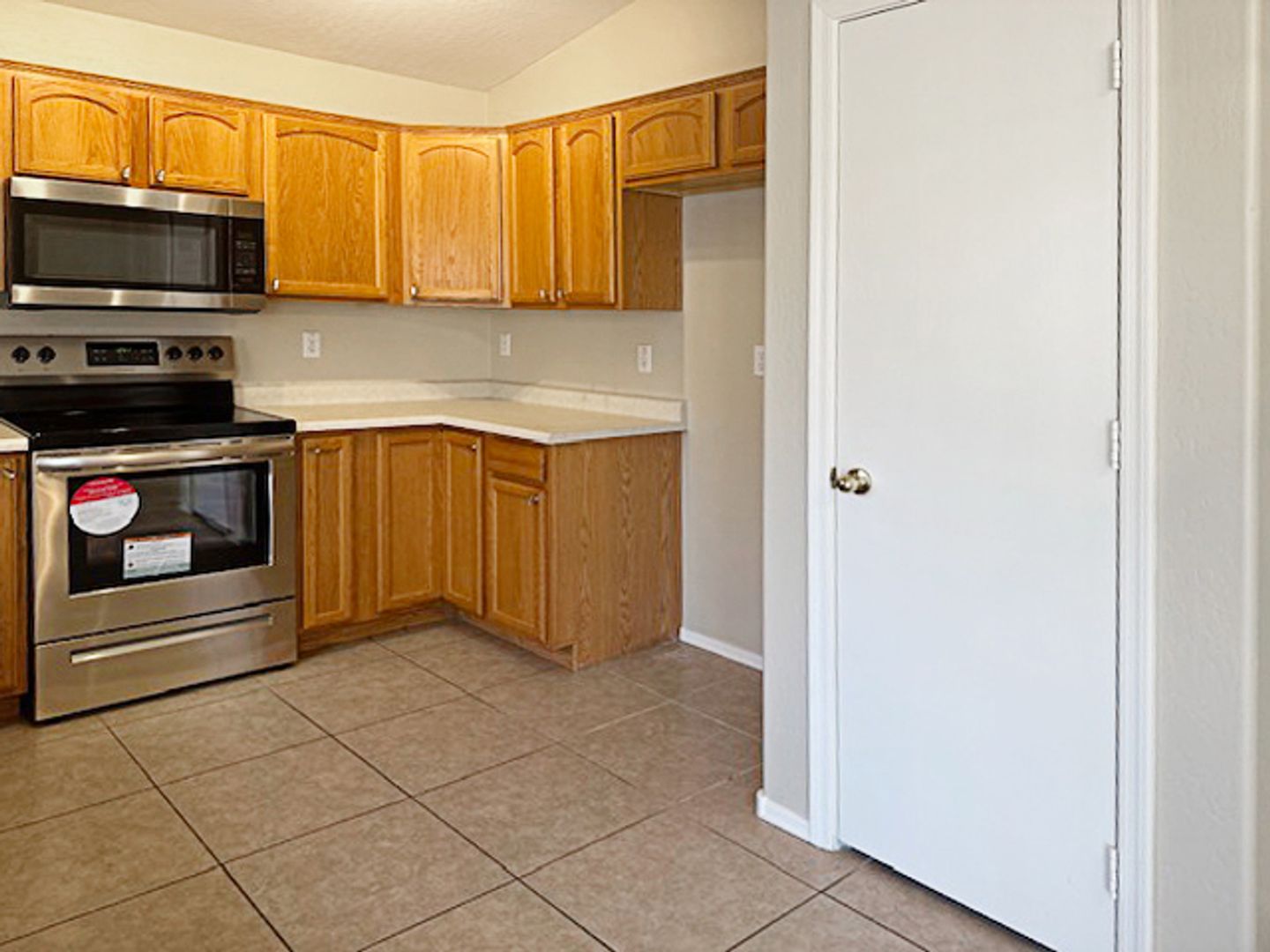 13410 W Watson Lane, Surprise, AZ 85379 photo 8