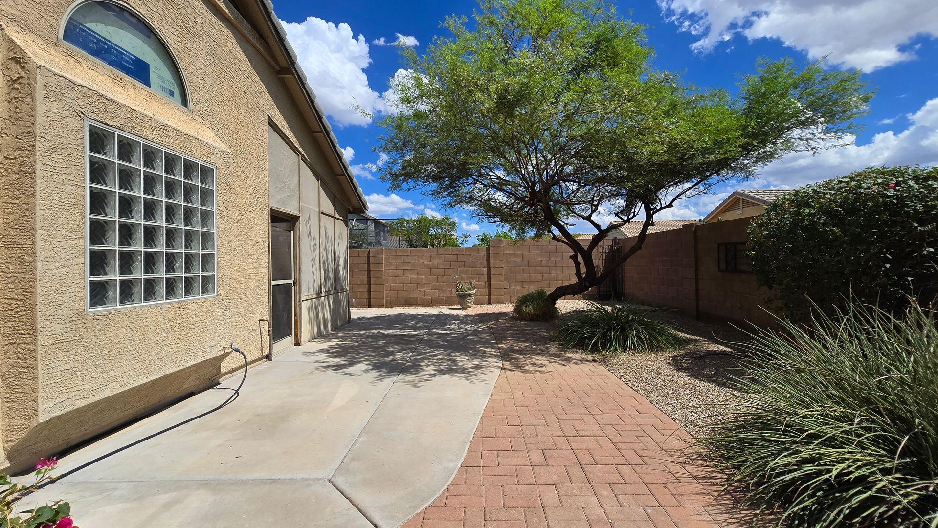 15857 W Moreland St, Goodyear, AZ 85338 photo 25