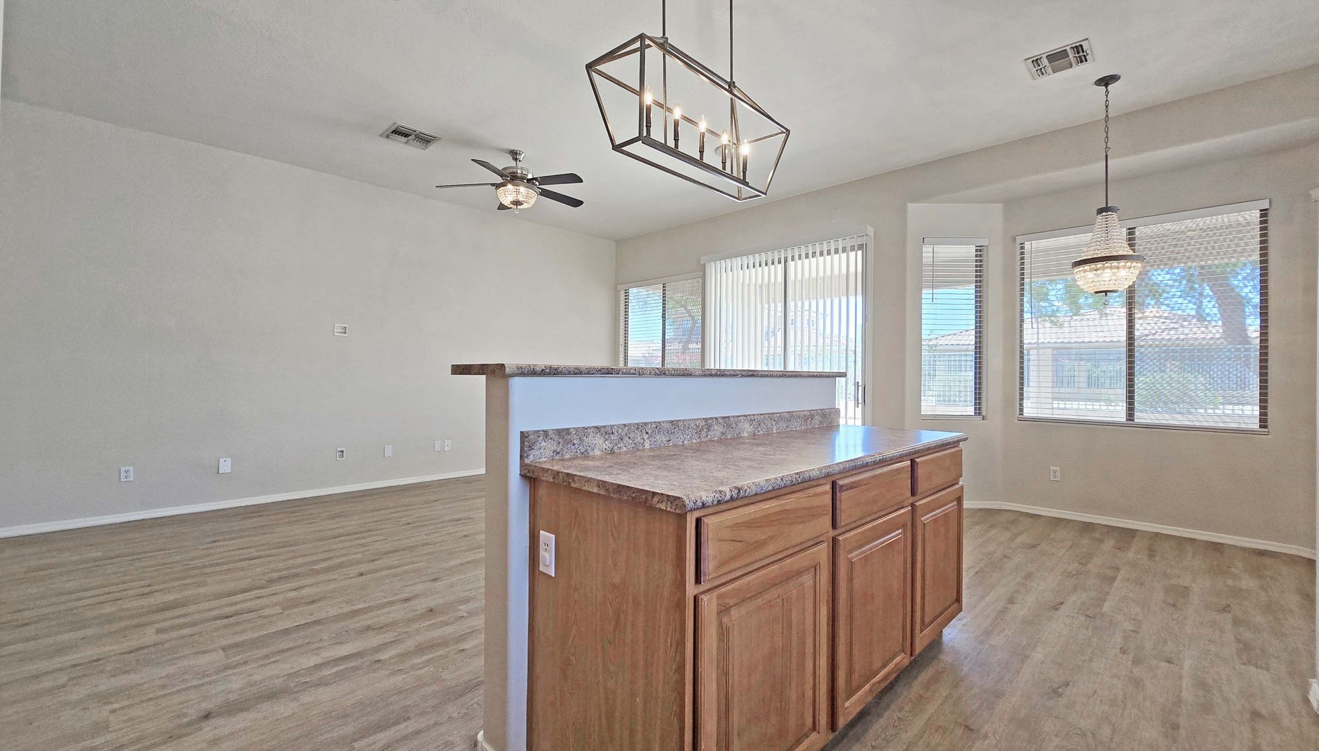 13588 W Alvarado Dr, Goodyear, AZ 85395 photo 9