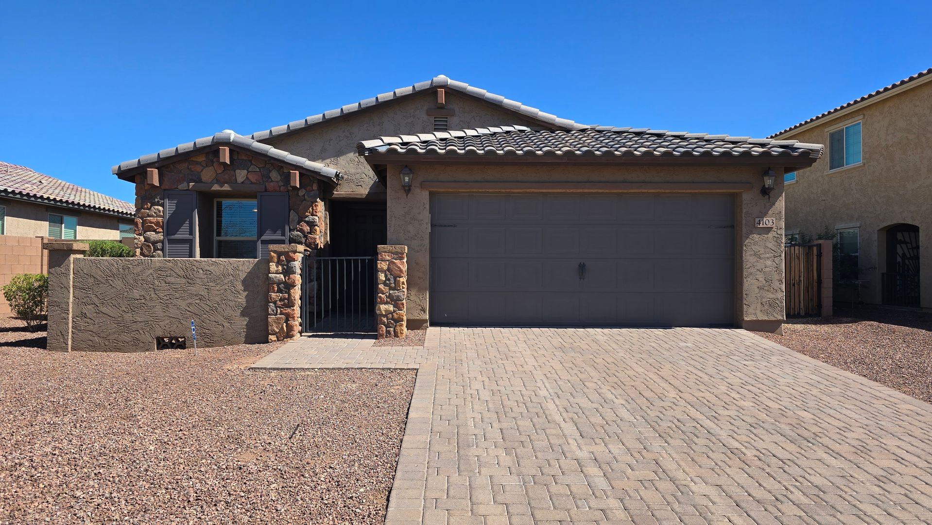 Goodyear House: 4103 S 181st Dr