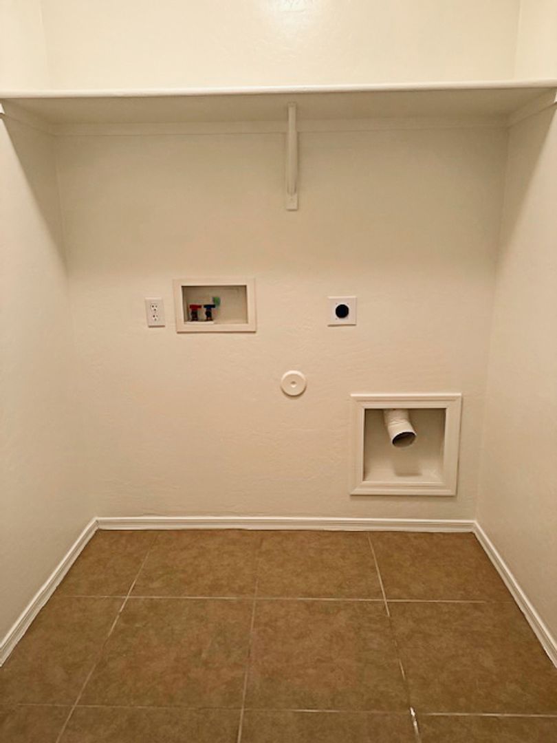 13410 W Watson Lane, Surprise, AZ 85379 photo 19