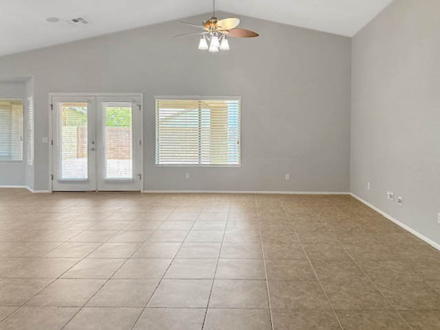 1953 S 174th Ln, Goodyear, AZ 85338 photo 6