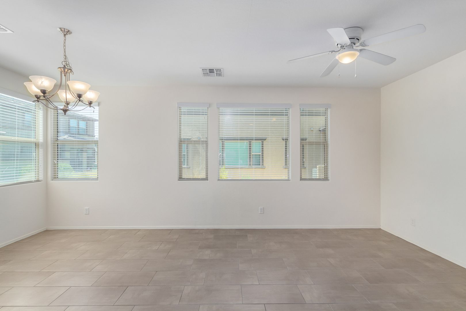 14870 W Encanto Blvd Unit 1022, Goodyear, AZ 85395 photo 8