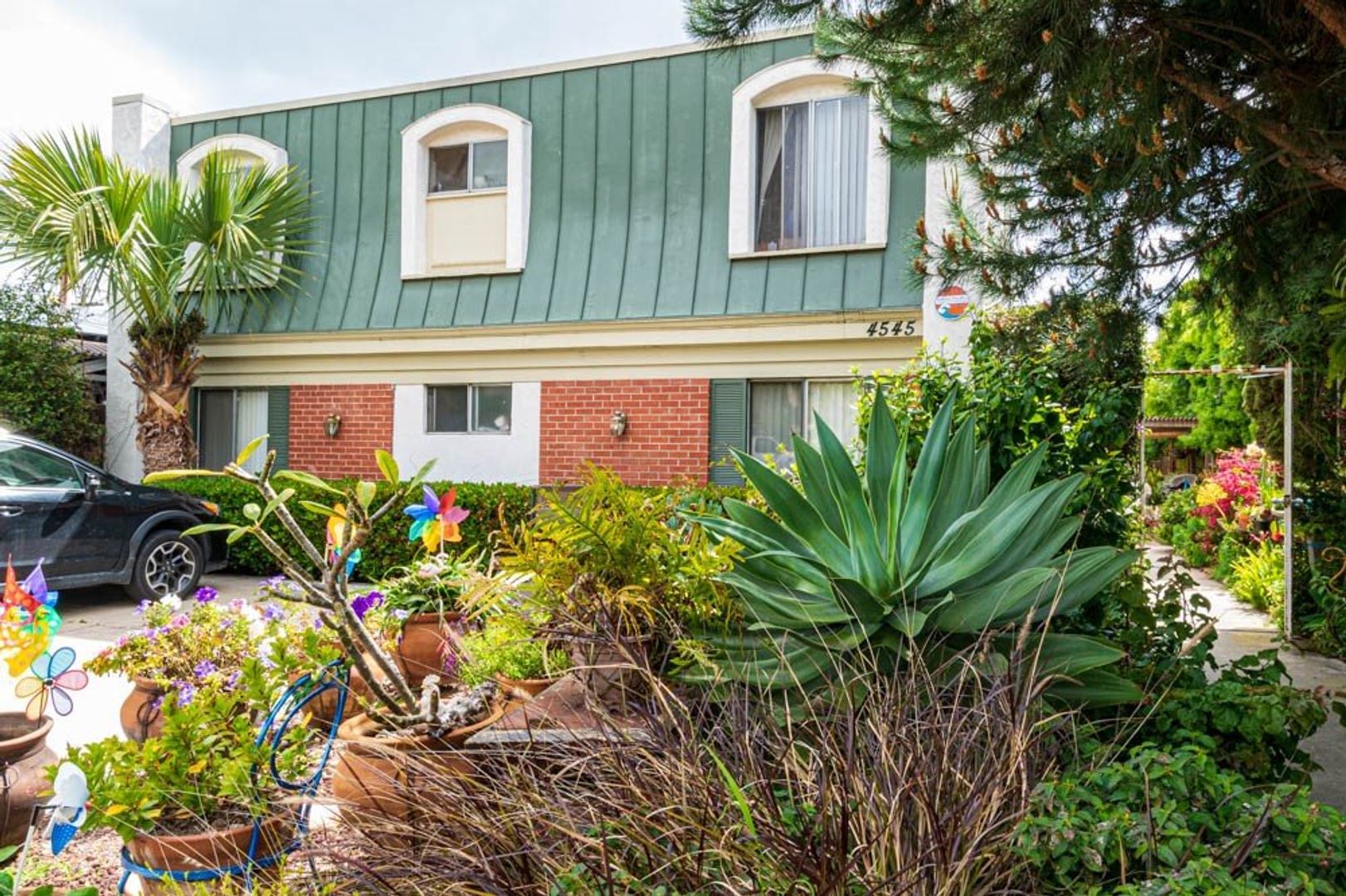 SAN DIEGO Apartment: 4545 EDGEWARE ROAD #1-7