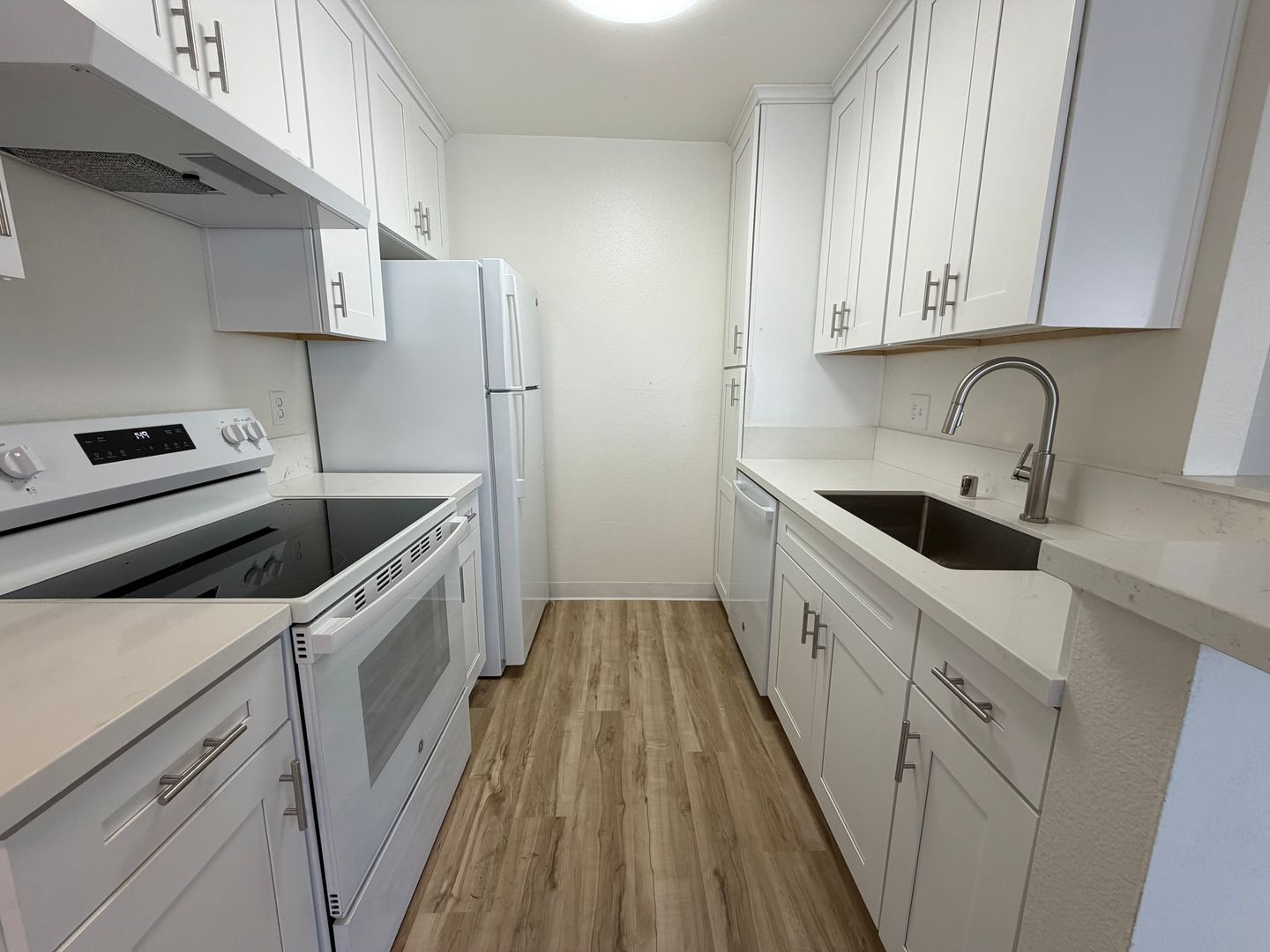 SAN DIEGO Apartment: 4231-4241 VOLTAIRE STREET