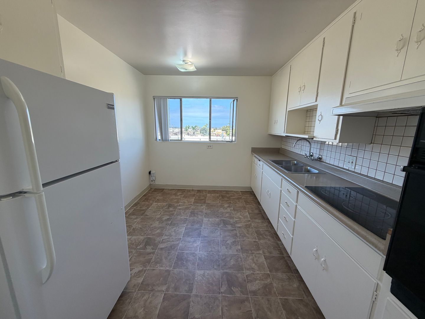 SAN DIEGO Apartment: 4363-4367.5 MENTONE ST