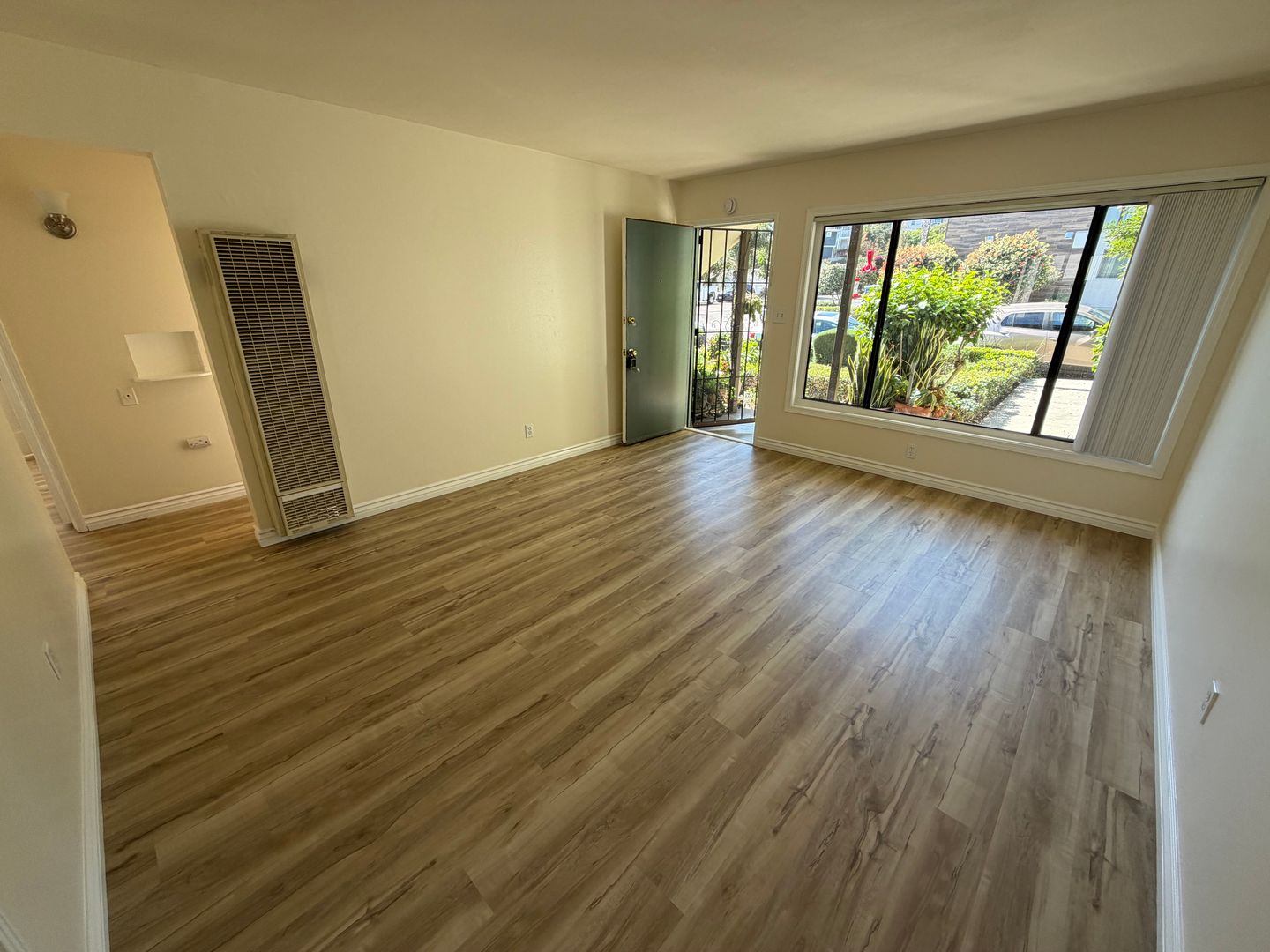 SAN DIEGO Apartment: 3132-3146 MACAULAY STREET