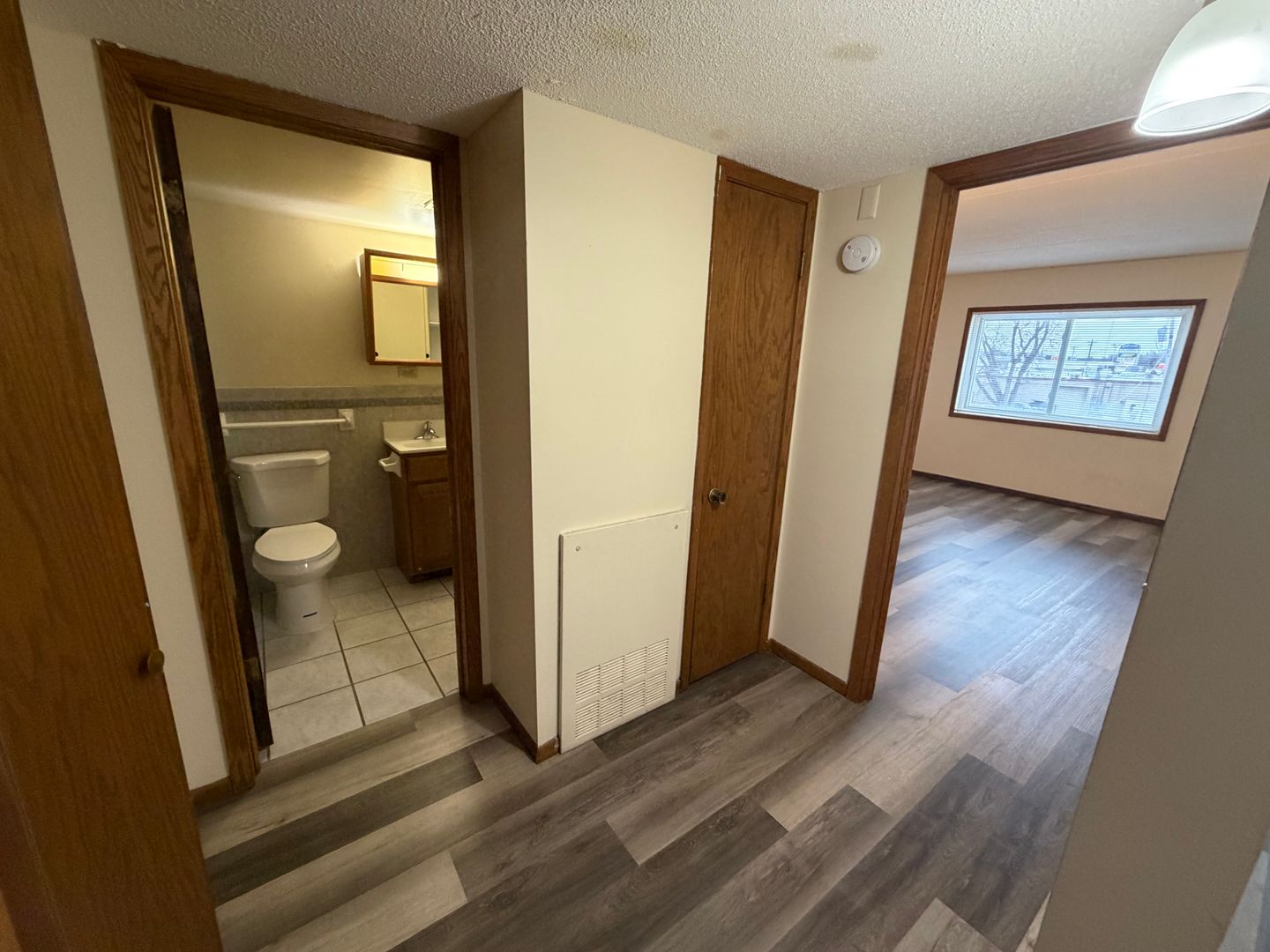 Rochester Apartment: 1532 10th ST SE