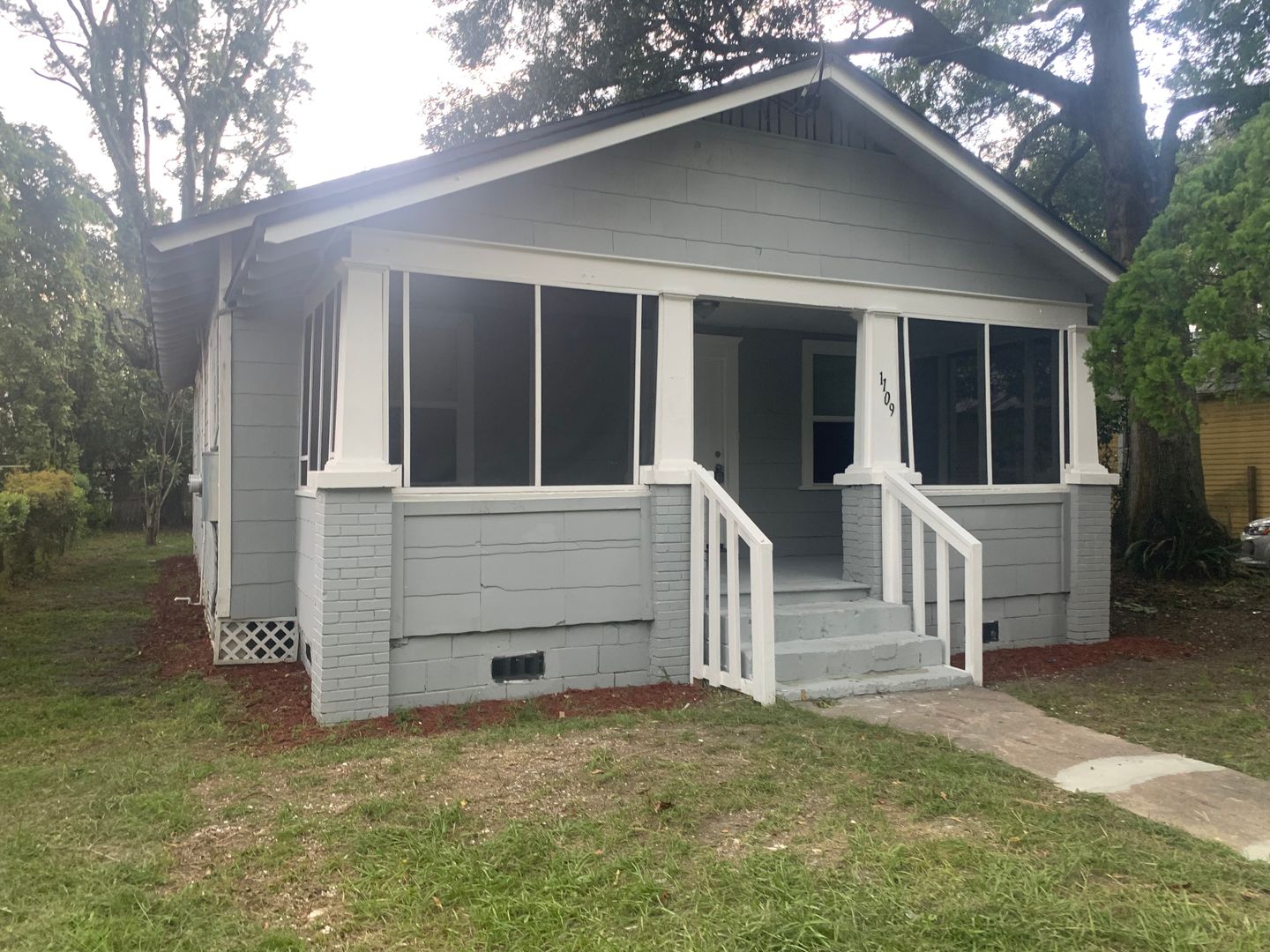 Jacksonville House: 1109 W 26th Street