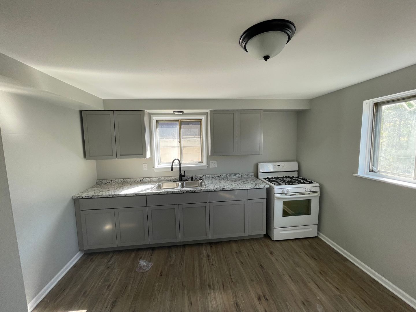 Milwaukee Apartment: 4713-4715 N 35th St