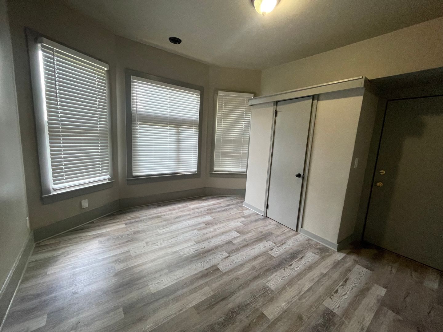 Milwaukee Apartment: 1234 W Walker St