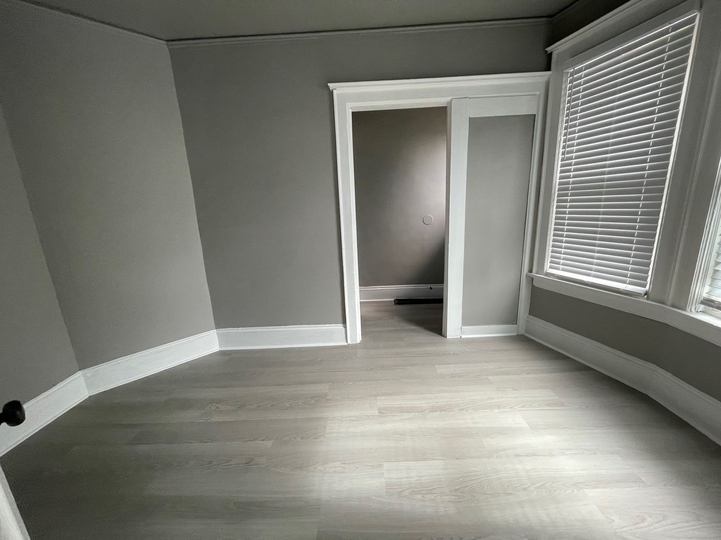 Milwaukee Apartment: 3231-3233 N Buffum