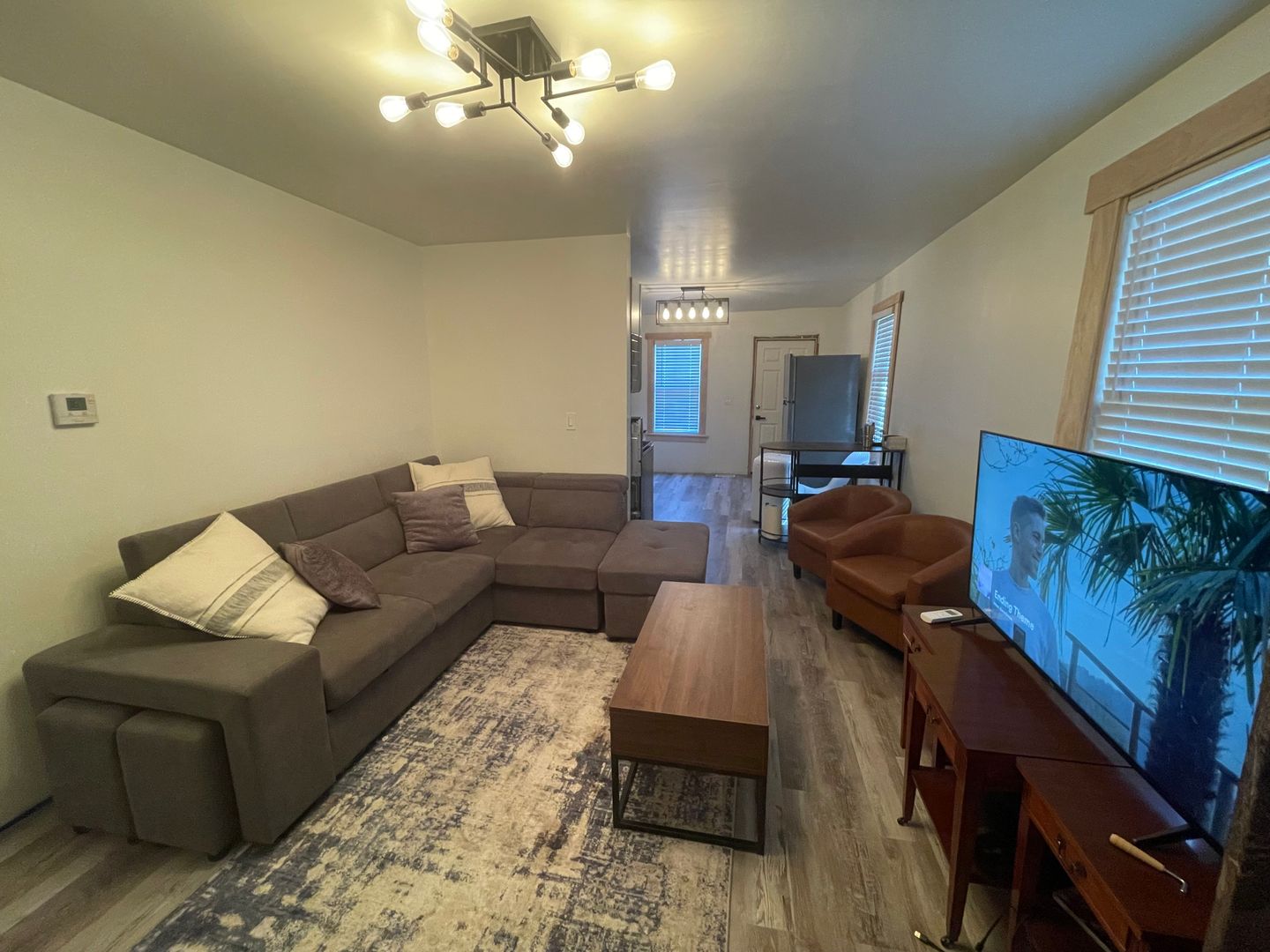 Milwaukee Apartment: 1573 S 3rd St